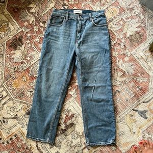 A&F Curve Love Ankle Straight Ultra High Rise